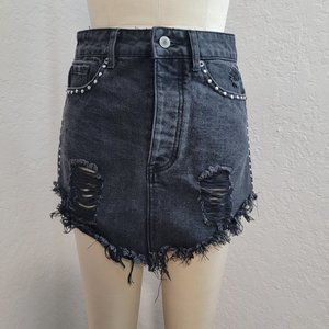 Forever 21 Distresses Denim Skirt